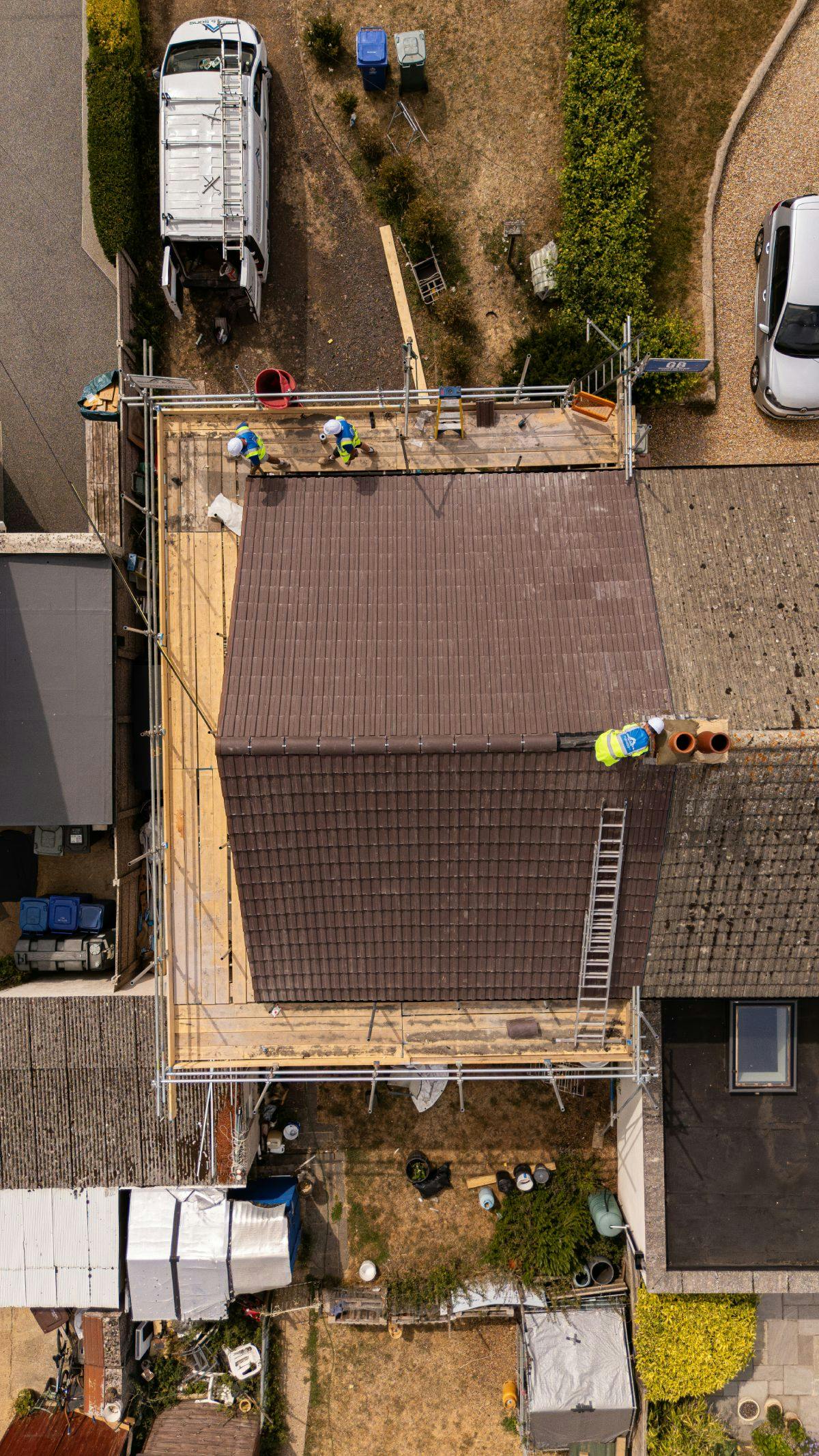 Roof Repair or Full Roof Replacement – Which Do You Need?